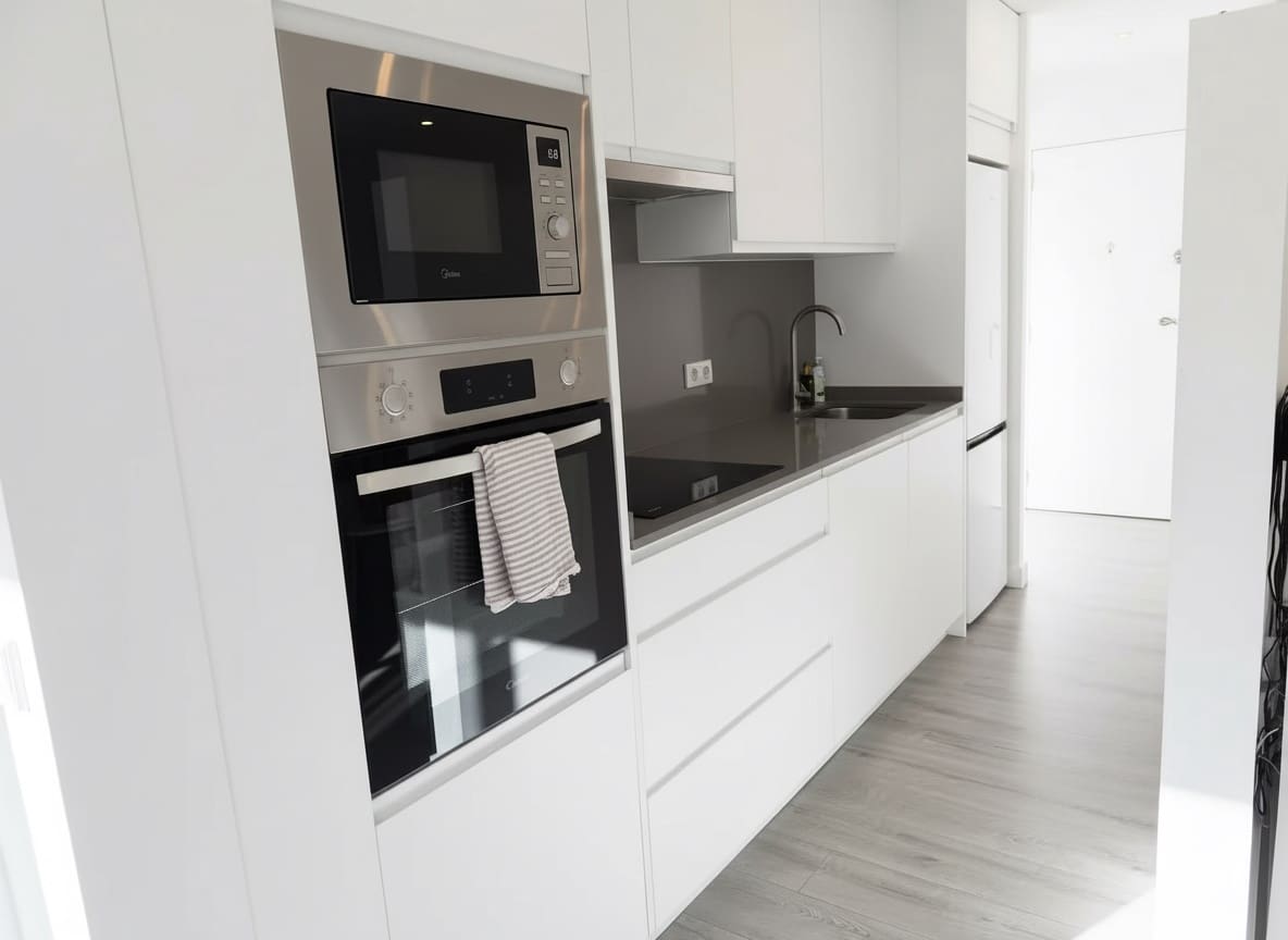 3 soveværelse Lejlighed til salg i Arenal med garage - € 395.000 (Ref: 9687269)