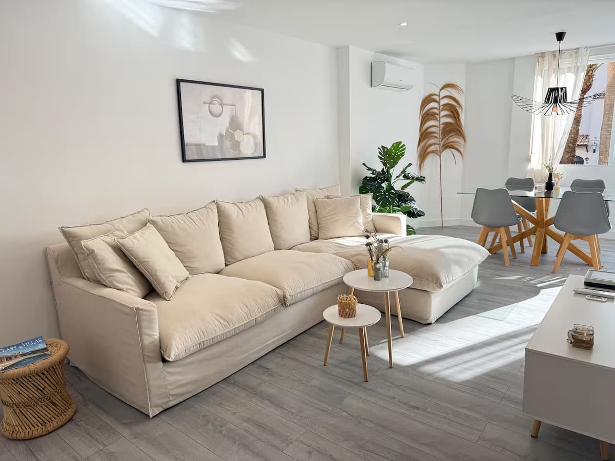 3 soveværelse Lejlighed til salg i Arenal med garage - € 395.000 (Ref: 9687269)