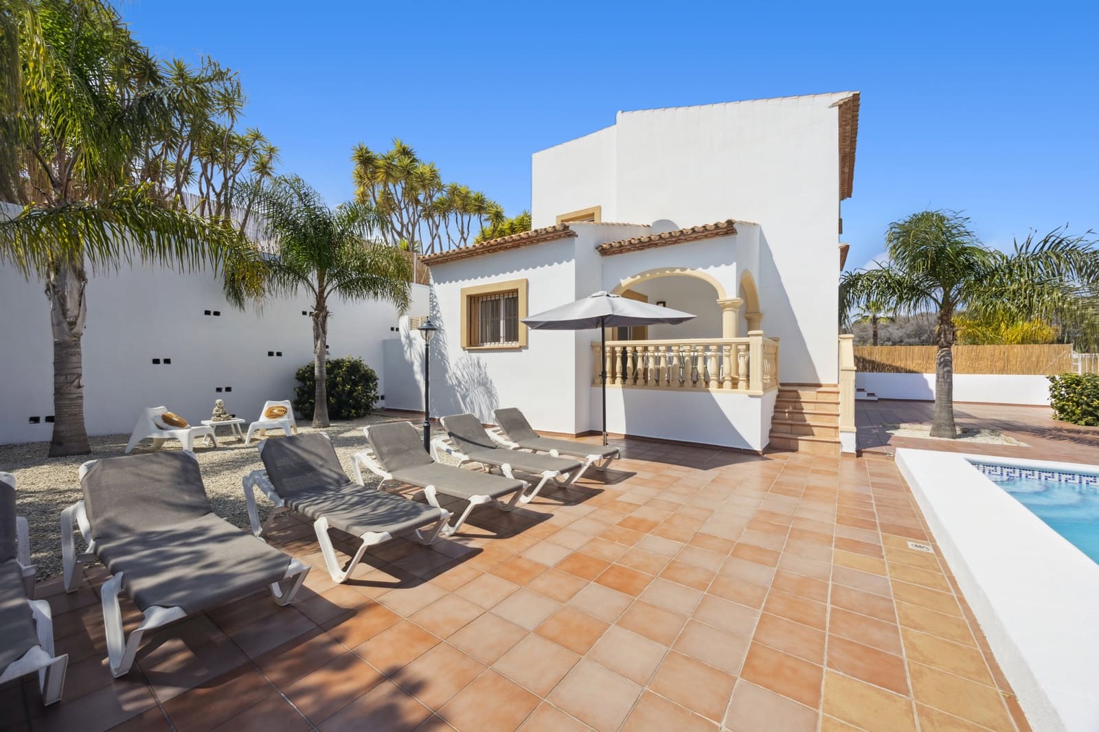 3 sovrum Villa till salu i Javea / Xabia med pool - 400 000 € (Ref: 9687270)