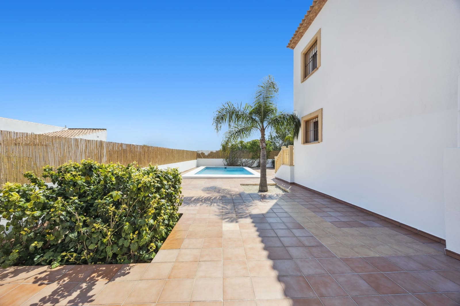 Chalet de 3 habitaciones en Javea / Xàbia en venta con piscina - 427.500 € (Ref: 9687274)