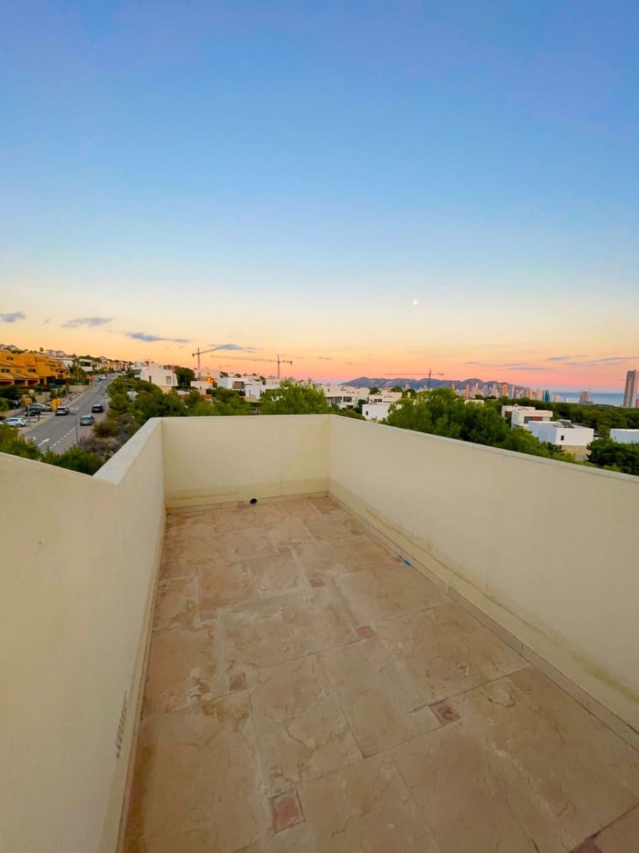 3 chambre Penthouse à vendre à Finestrat avec piscine garage - 450 000 € (Ref: 9687280)