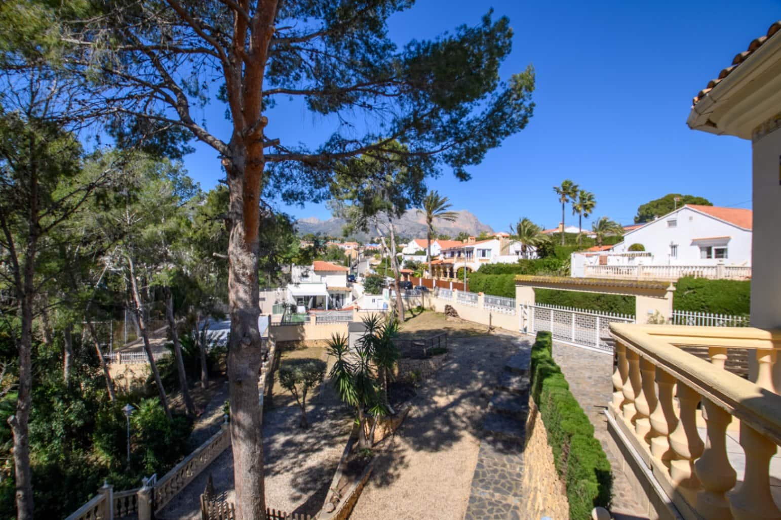 4 slaapkamer Villa te koop in Barranco Hondo met zwembad garage - € 550.000 (Ref: 9696709)