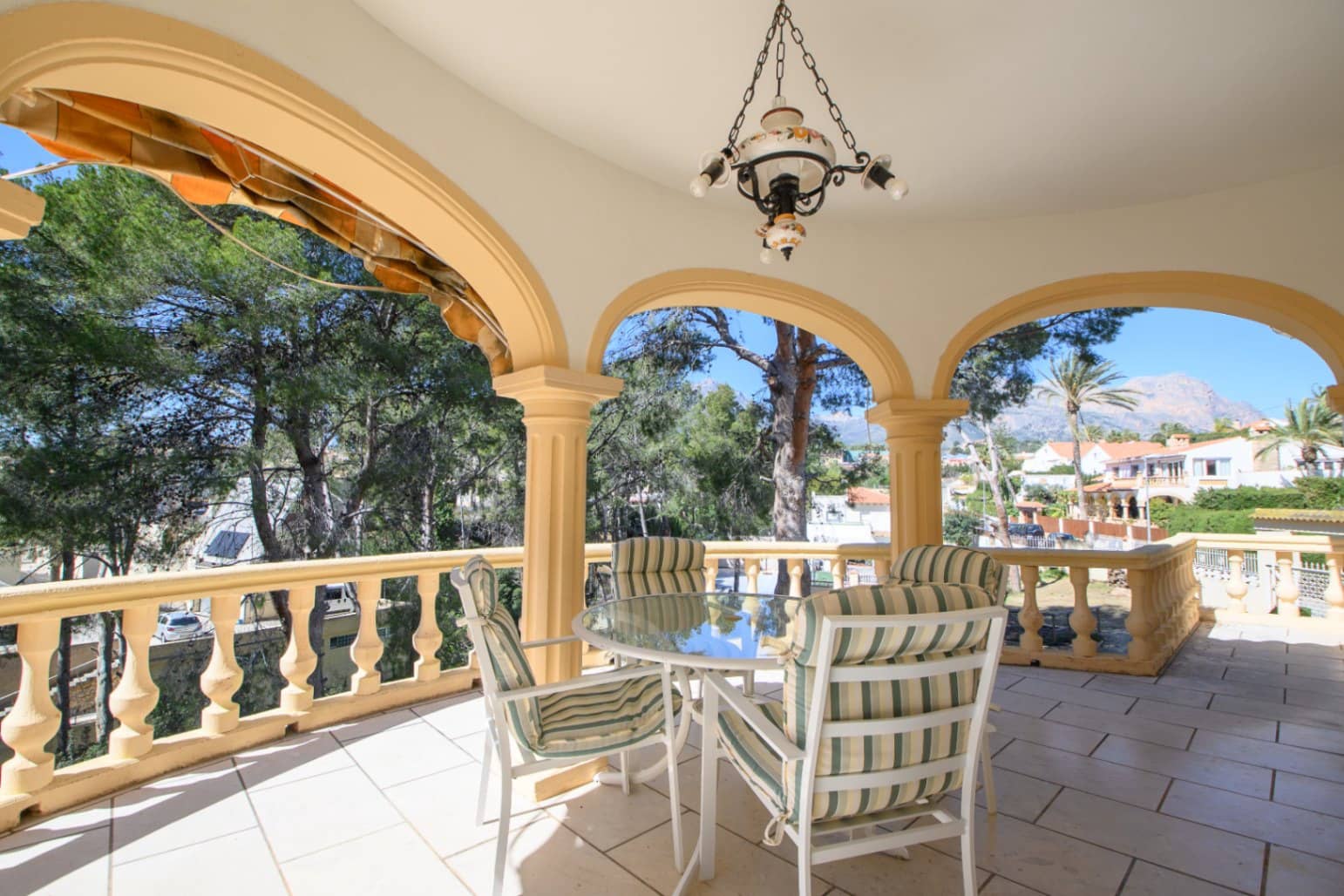 4 slaapkamer Villa te koop in Barranco Hondo met zwembad garage - € 550.000 (Ref: 9696709)