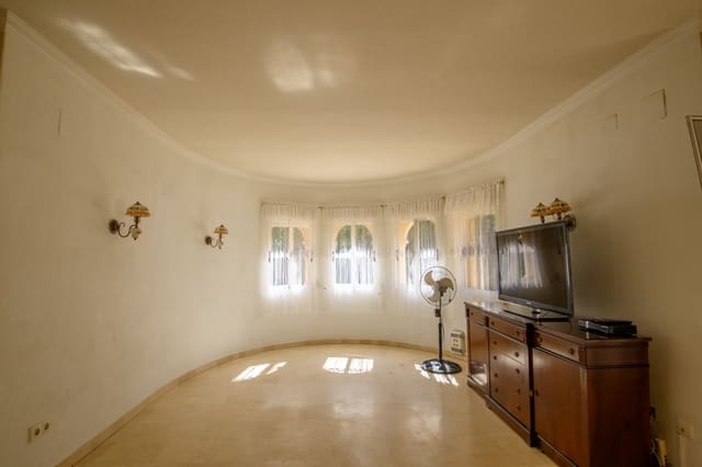 4 slaapkamer Villa te koop in Barranco Hondo, La Nucia met zwembad garage - € 550.000 (Ref: 9696709)