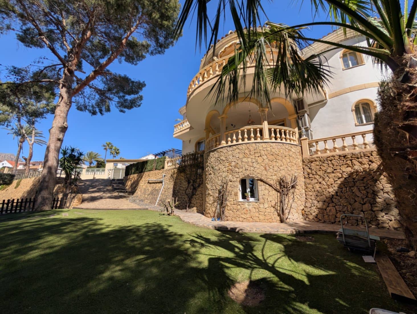 4 slaapkamer Villa te koop in Barranco Hondo met zwembad garage - € 550.000 (Ref: 9696709)