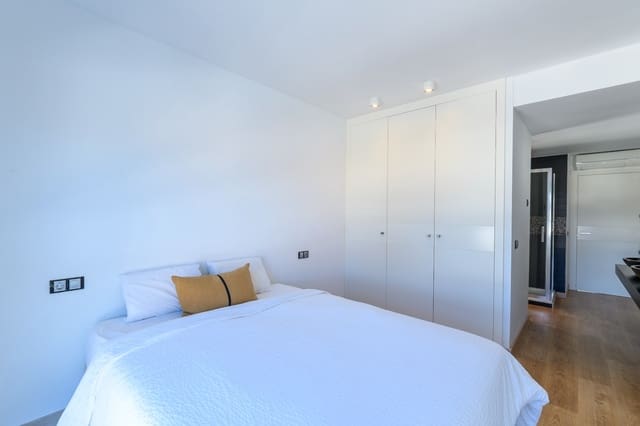 3 soveværelse Villa til salg i Albir, Alfaz del Pi / L'Alfàs del Pi med swimmingpool garage - € 750.000 (Ref: 9700191)