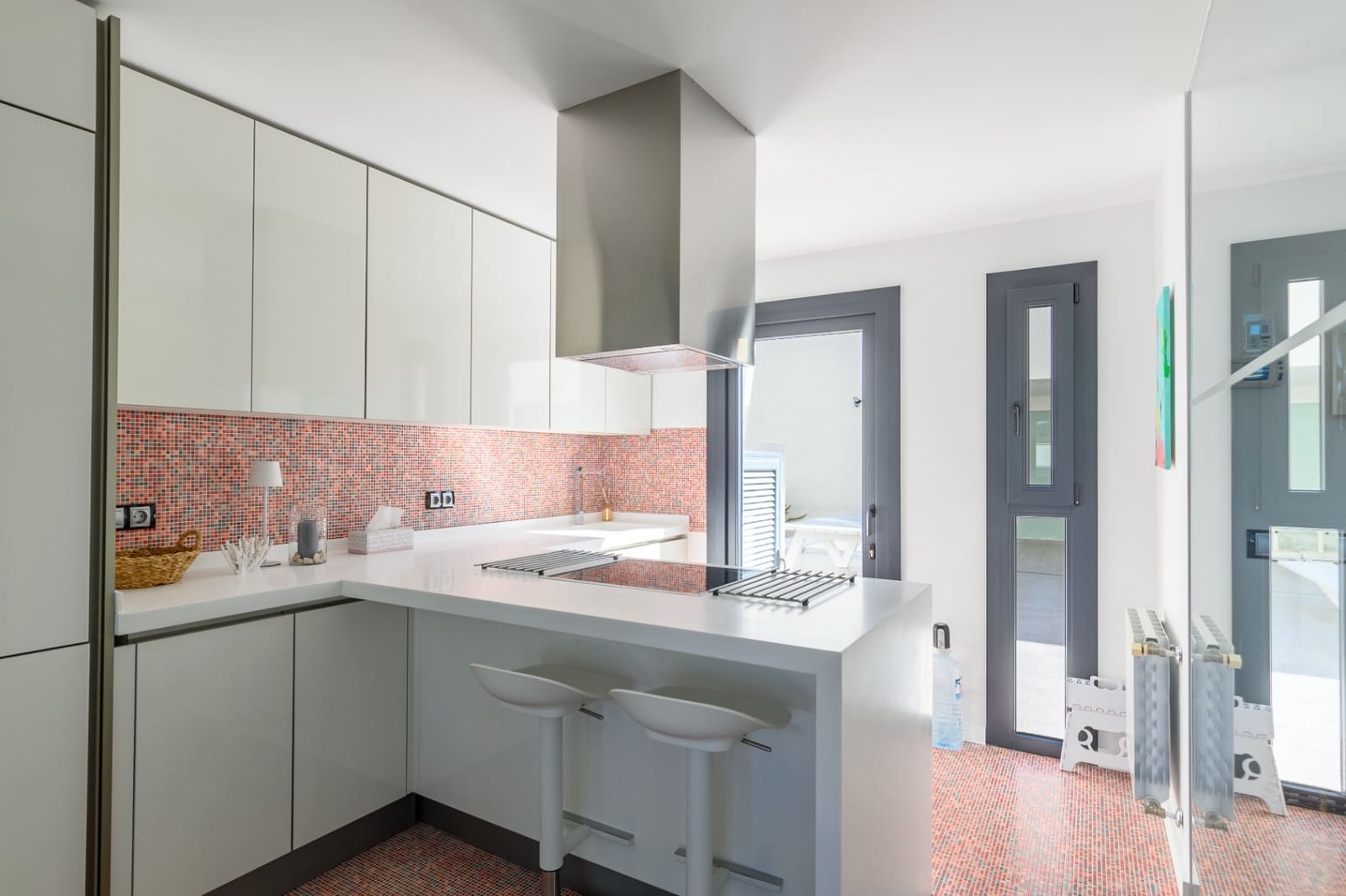 3 soveværelse Villa til salg i Albir med swimmingpool garage - € 750.000 (Ref: 9700191)