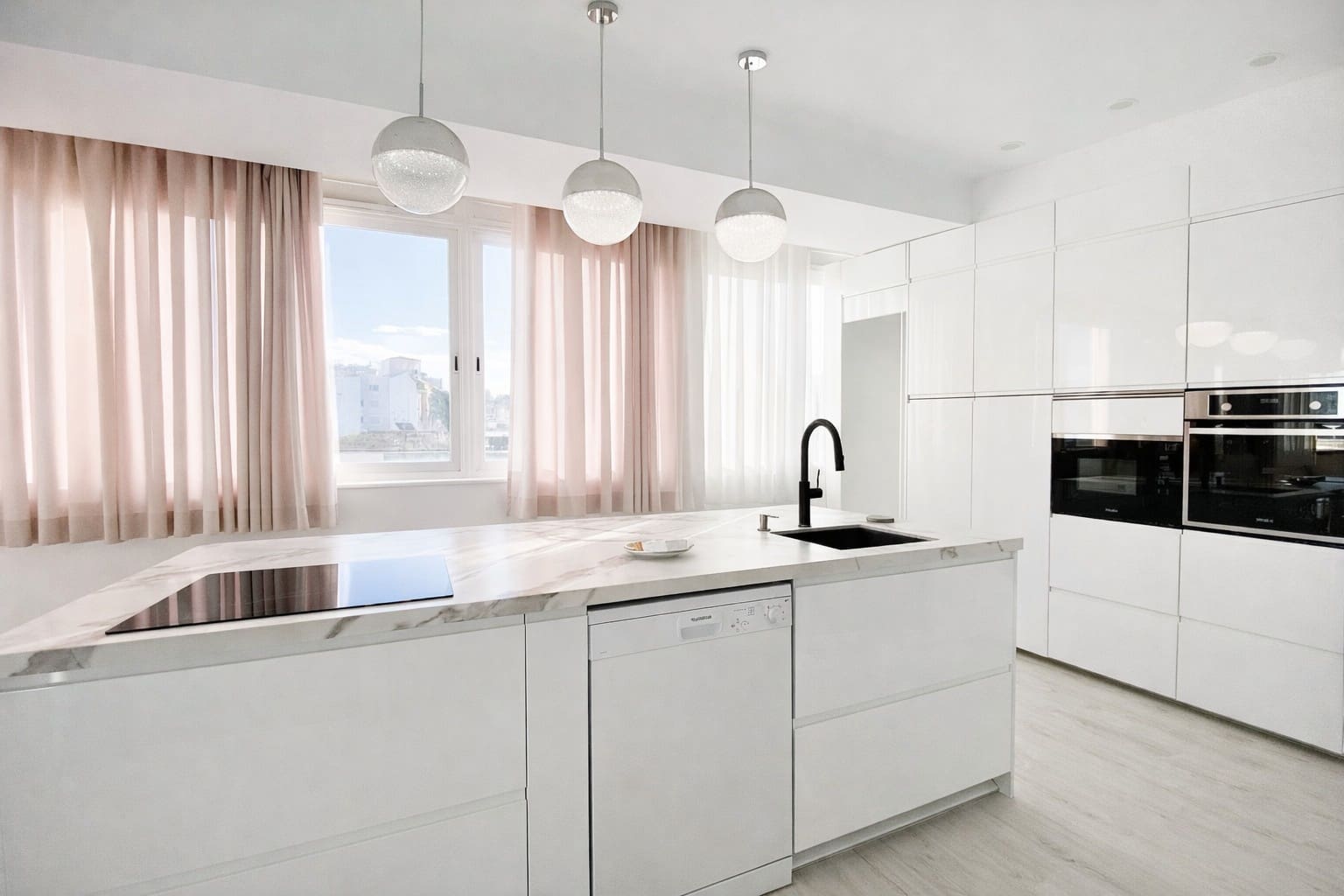 3 bedroom Apartment for sale in Calpe / Calp - € 269,000 (Ref: 9716486)