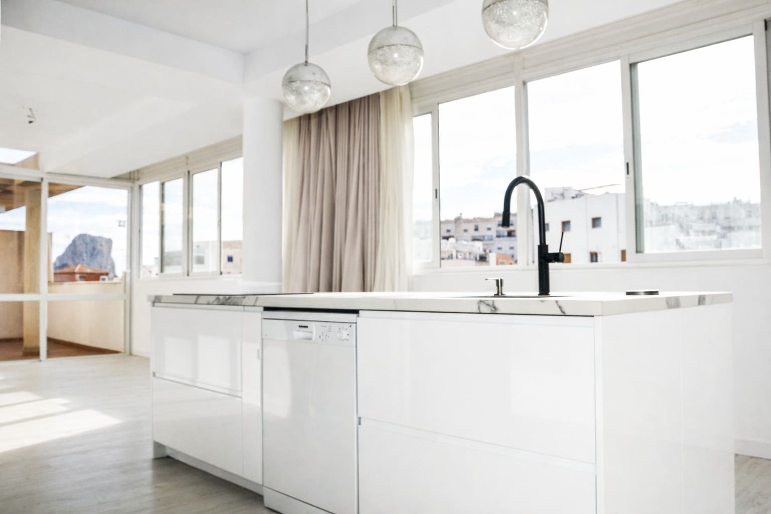 3 bedroom Apartment for sale in Calpe / Calp - € 269,000 (Ref: 9716486)