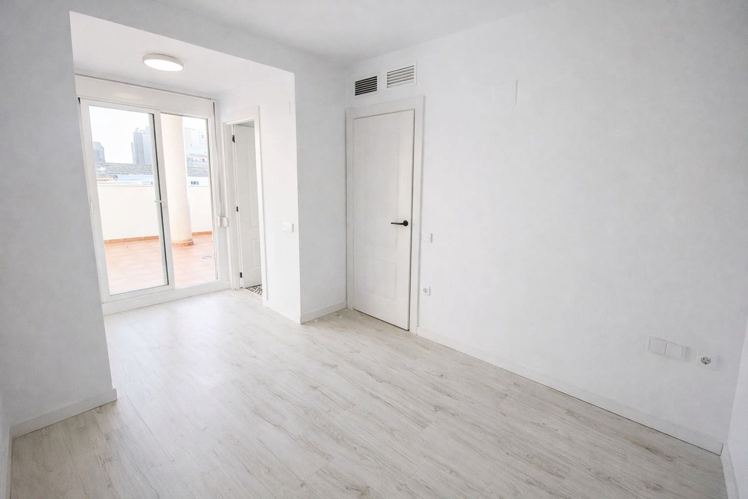 3 bedroom Apartment for sale in Calpe / Calp - € 269,000 (Ref: 9716486)