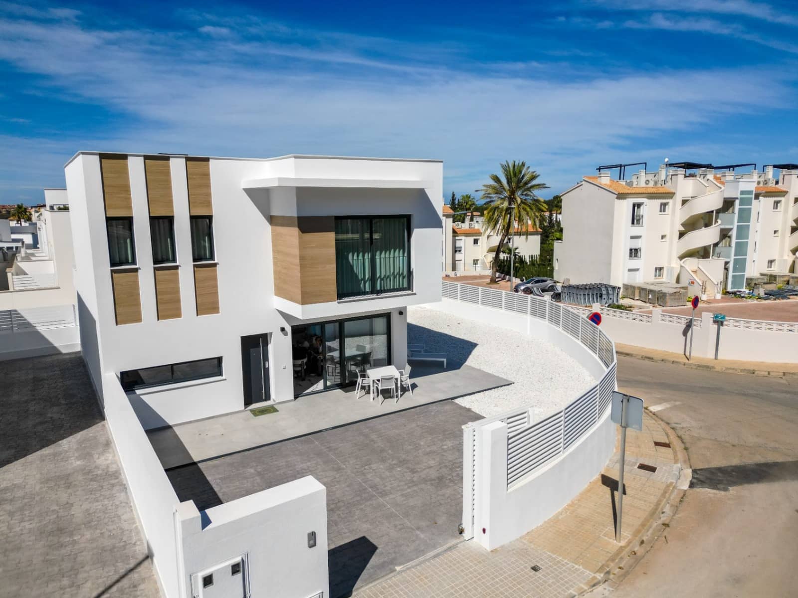 3 soverom Villa til salgs i Denia med svømmebasseng garasje - € 695 000 (Ref: 9750726)