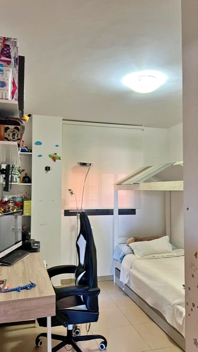 3 quarto Apartamento para venda em La Villajoyosa / Vila Joiosa com piscina garagem - 300 000 € (Ref: 9757835)