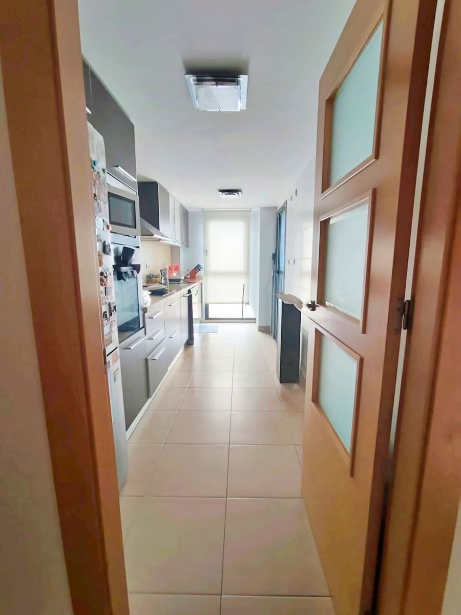 3 quarto Apartamento para venda em La Villajoyosa / Vila Joiosa com piscina garagem - 300 000 € (Ref: 9757835)