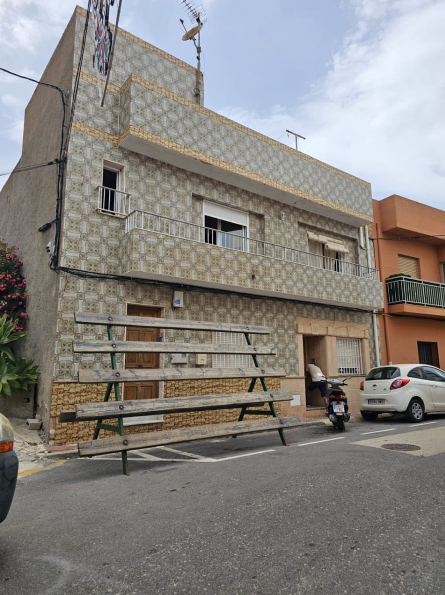 6 soverom Hus til salgs i Benitachell / Benitatxell - € 300 000 (Ref: 9758215)