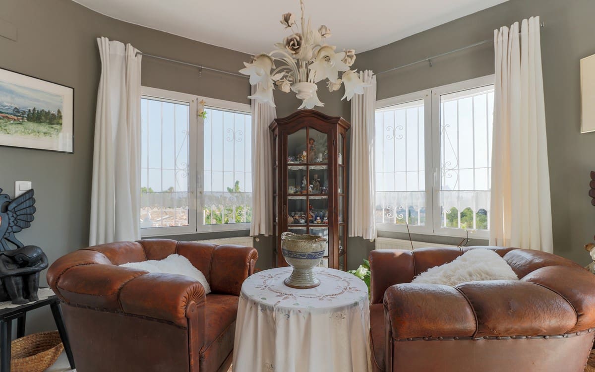 6 slaapkamer Villa te koop in Moraira - € 980.000 (Ref: 9760993)