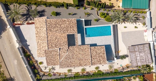 Chalet de 3 habitaciones en Javea / Xàbia en venta con garaje - 1.190.000 € (Ref: 9760995)