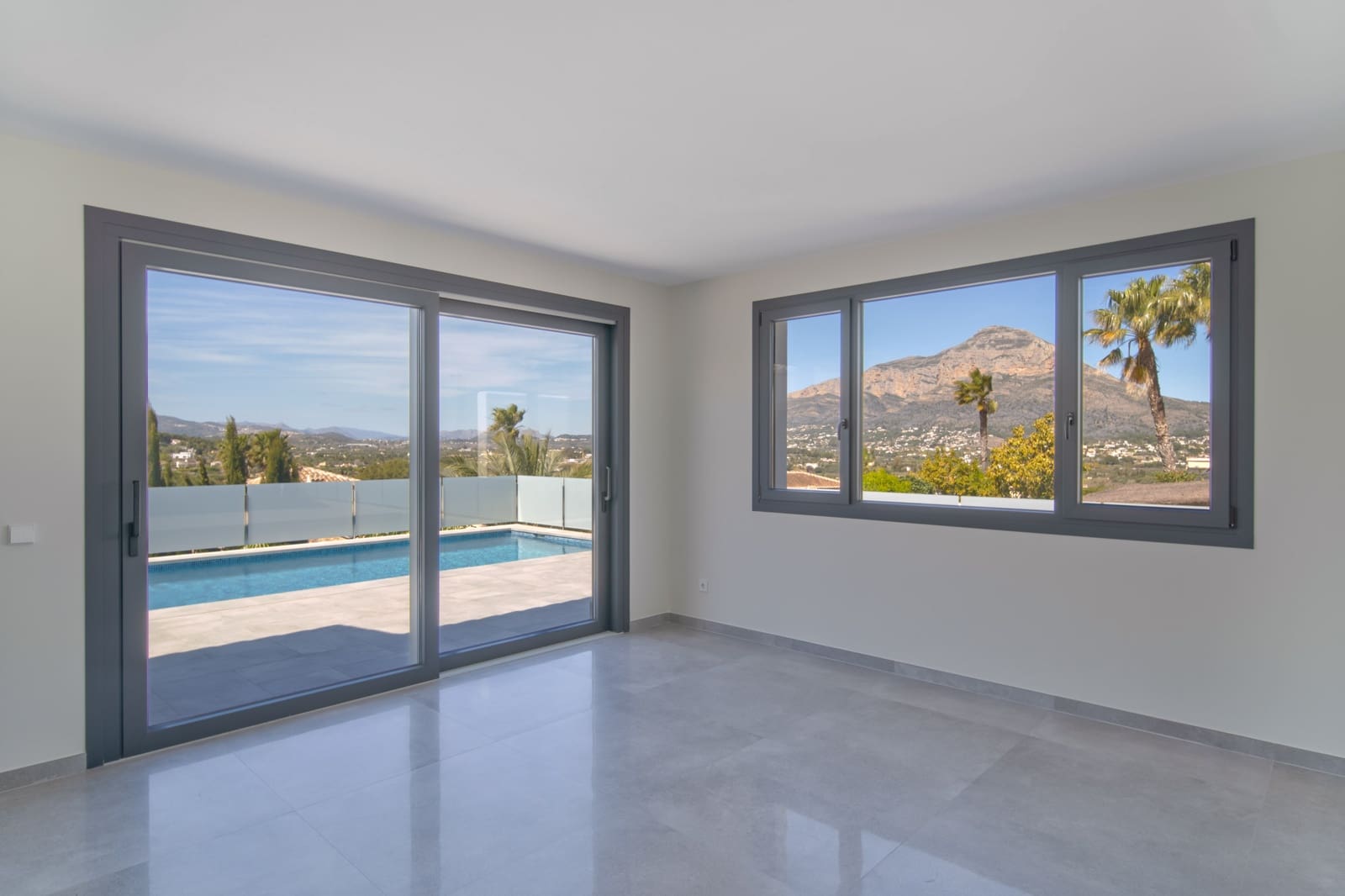Chalet de 3 habitaciones en Javea / Xàbia en venta con garaje - 1.190.000 € (Ref: 9760995)