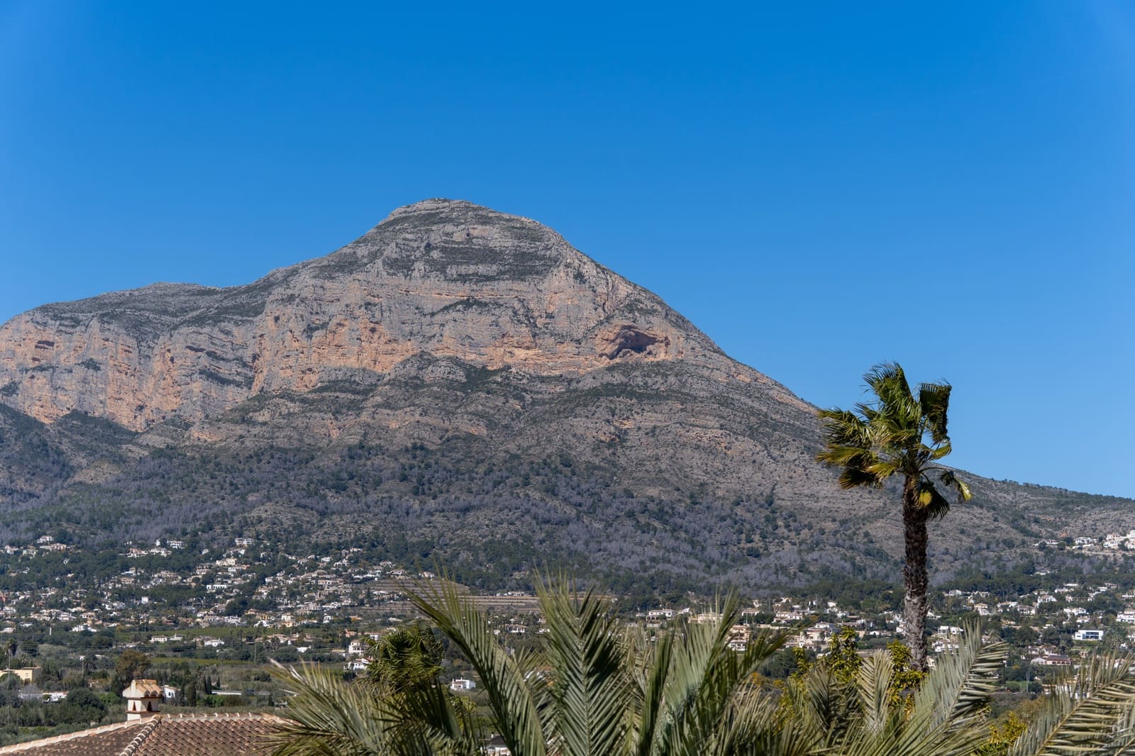 Chalet de 3 habitaciones en Javea / Xàbia en venta con garaje - 1.190.000 € (Ref: 9760995)