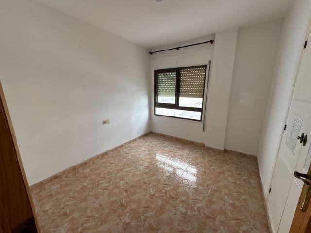 3 slaapkamer Flat te koop in Centro Urbano, Dénia - € 185.000 (Ref: 9760998)