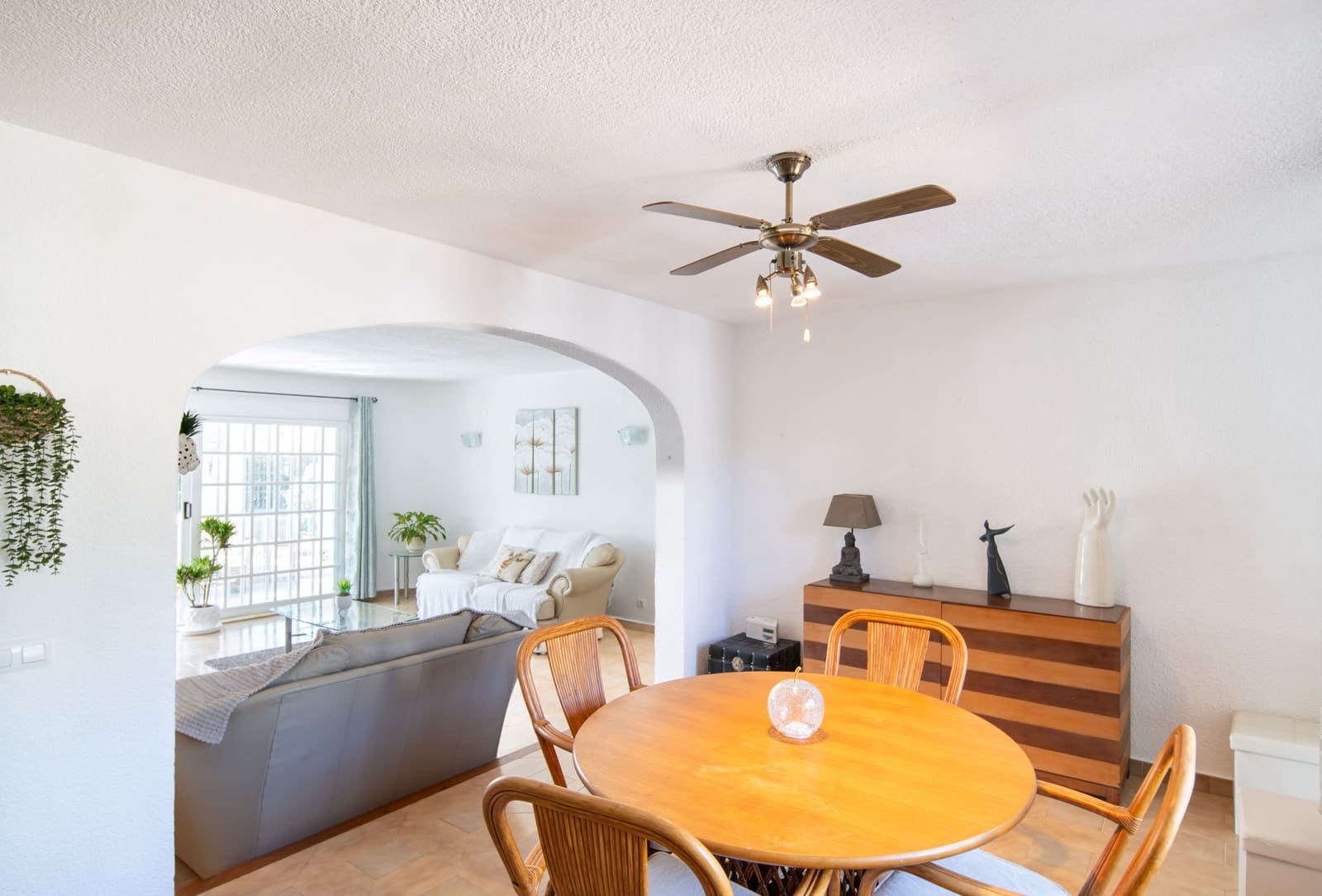 4 sypialnia Willa na sprzedaż w Javea / Xabia z garażem - 599 000 € (Ref: 9760999)