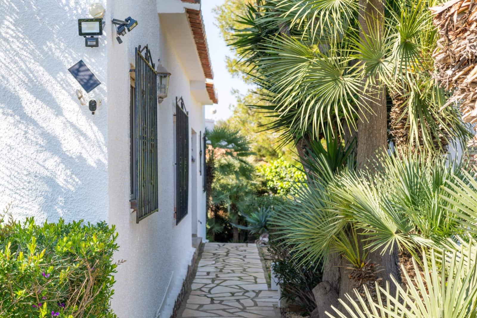 4 sypialnia Willa na sprzedaż w Javea / Xabia z garażem - 599 000 € (Ref: 9760999)