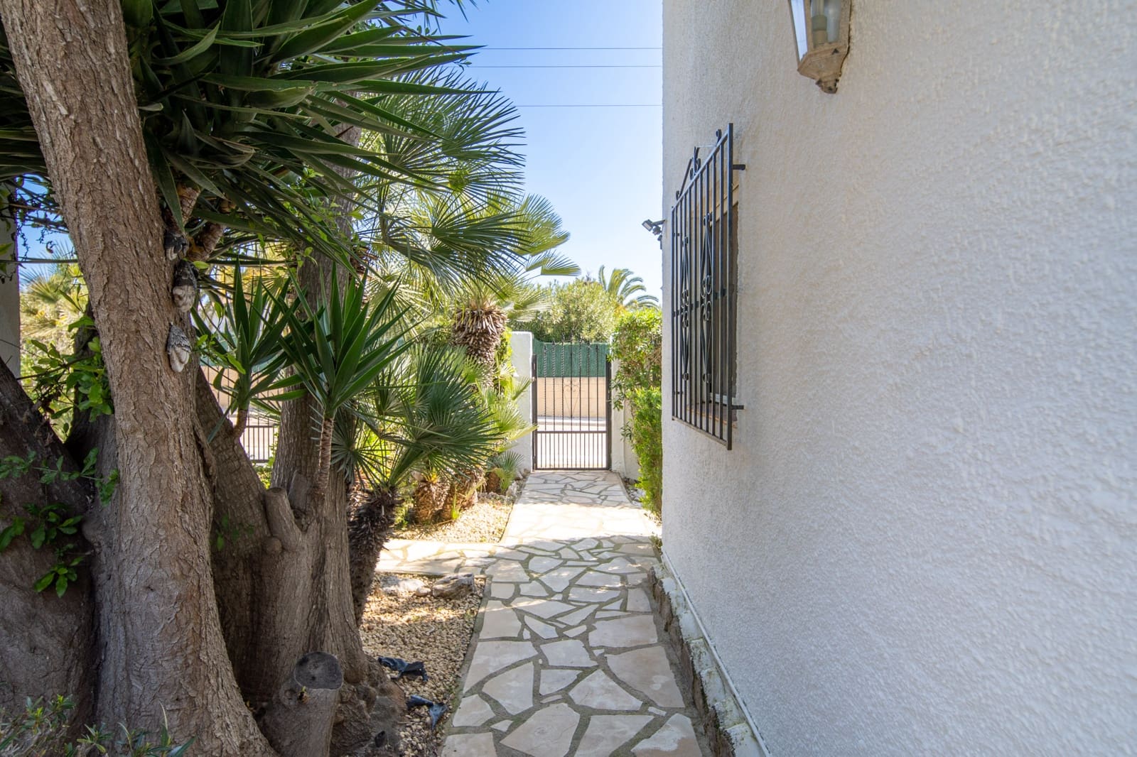 4 sypialnia Willa na sprzedaż w Javea / Xabia z garażem - 599 000 € (Ref: 9760999)