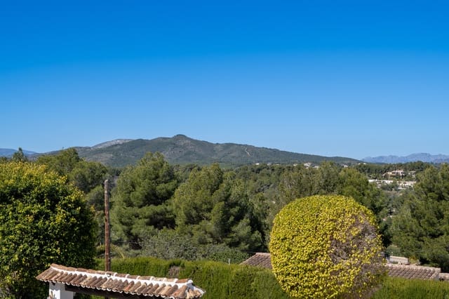 4 bedroom Villa for sale in Javea / Xàbia - € 795,000 (Ref: 9761001)