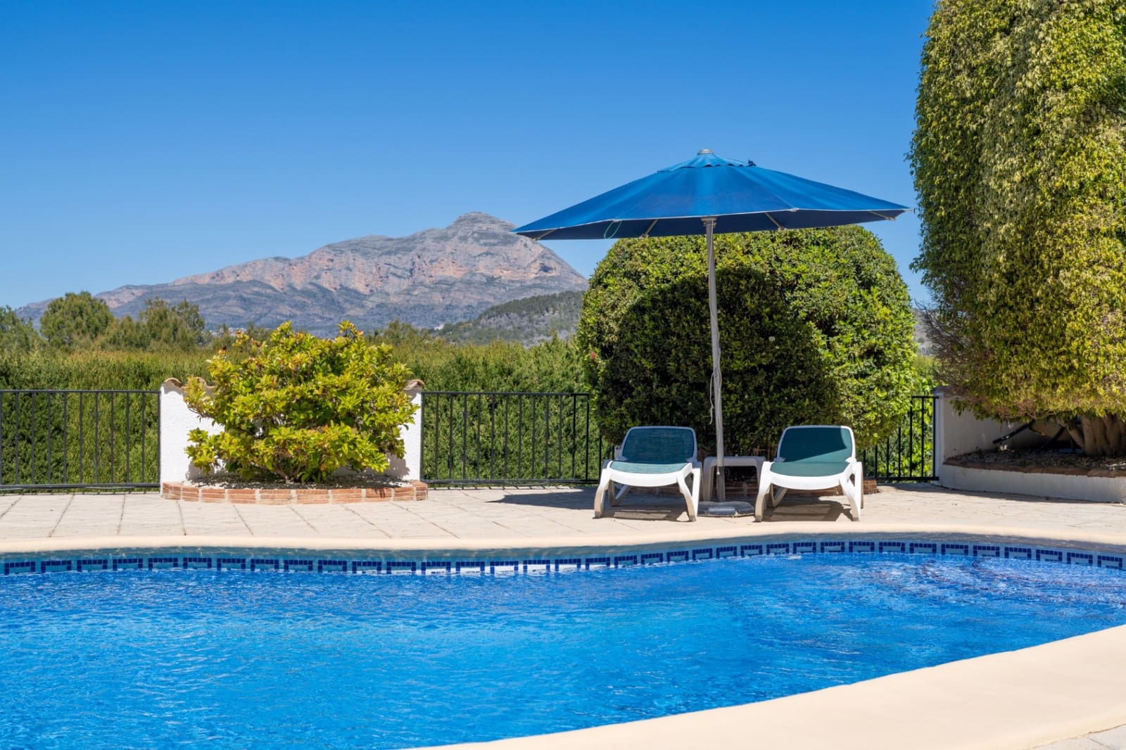 4 bedroom Villa for sale in Javea / Xabia - € 795,000 (Ref: 9761001)