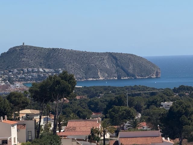 Huvila myytävänä paikassa Moraira, Teulada-Moraira - 450 000 € (Ref: 9761002)