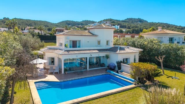3 bedroom Villa for sale in Javea / Xàbia with garage - € 949,000 (Ref: 9761004)