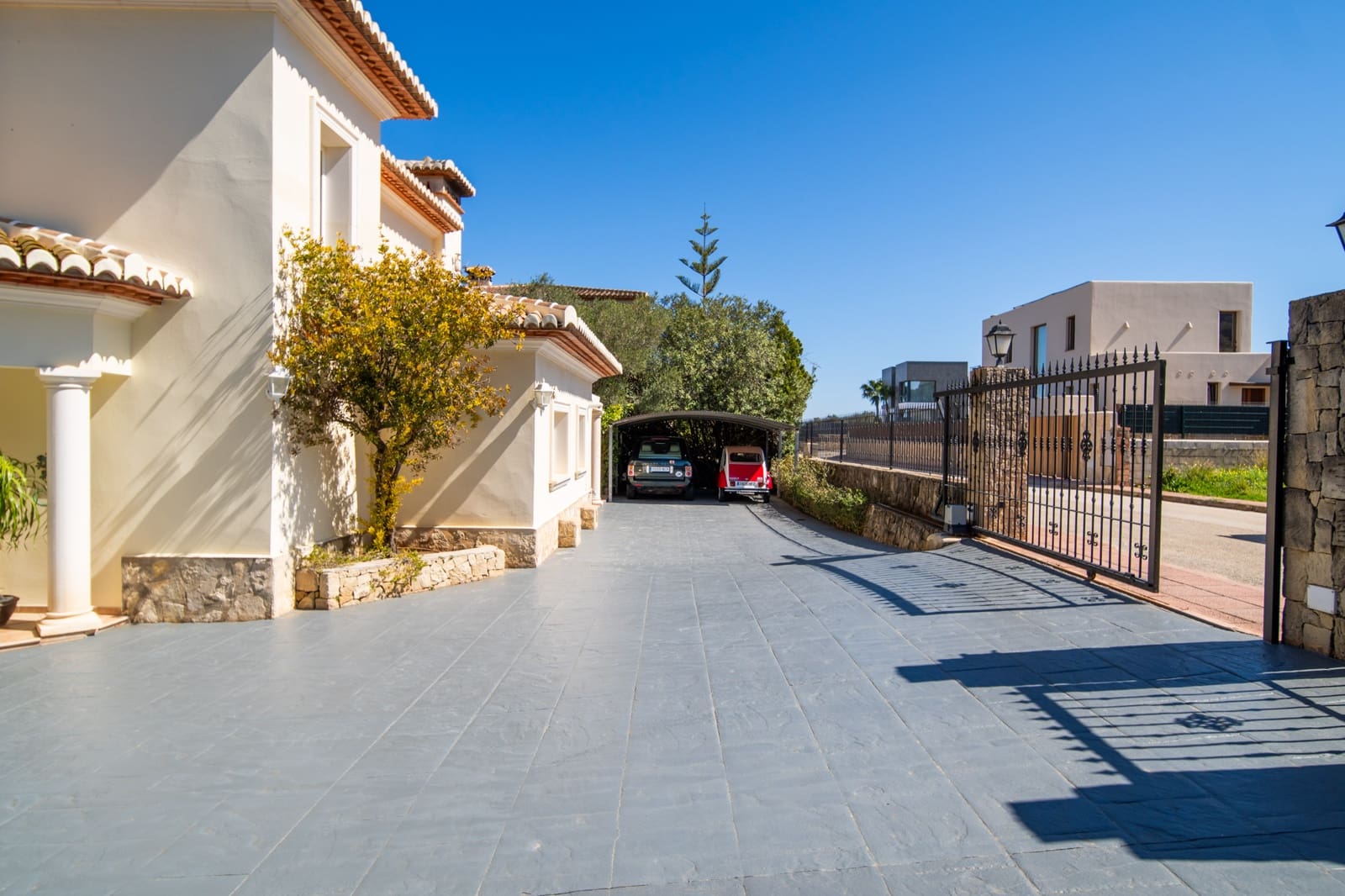 3 bedroom Villa for sale in Javea / Xabia with garage - € 949,000 (Ref: 9761004)