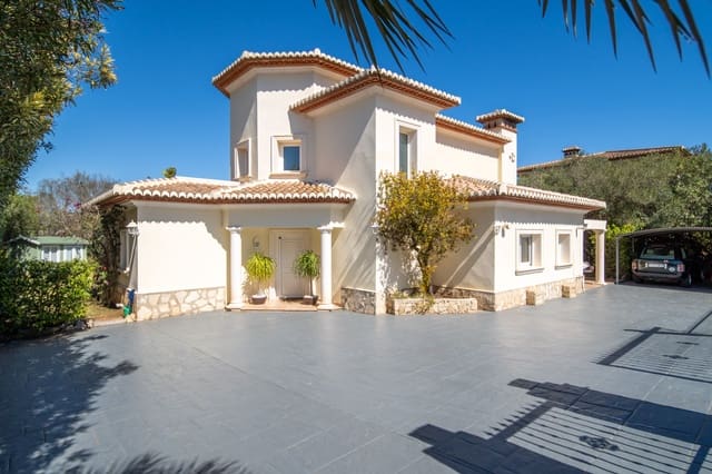 3 bedroom Villa for sale in Javea / Xàbia with garage - € 949,000 (Ref: 9761004)