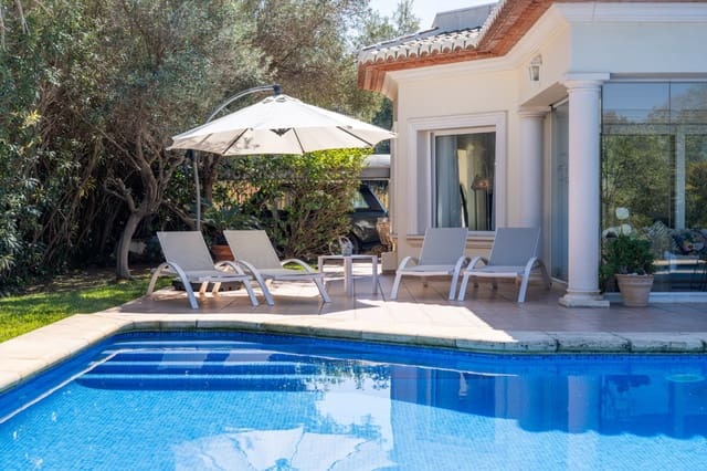 3 bedroom Villa for sale in Javea / Xàbia with garage - € 949,000 (Ref: 9761004)