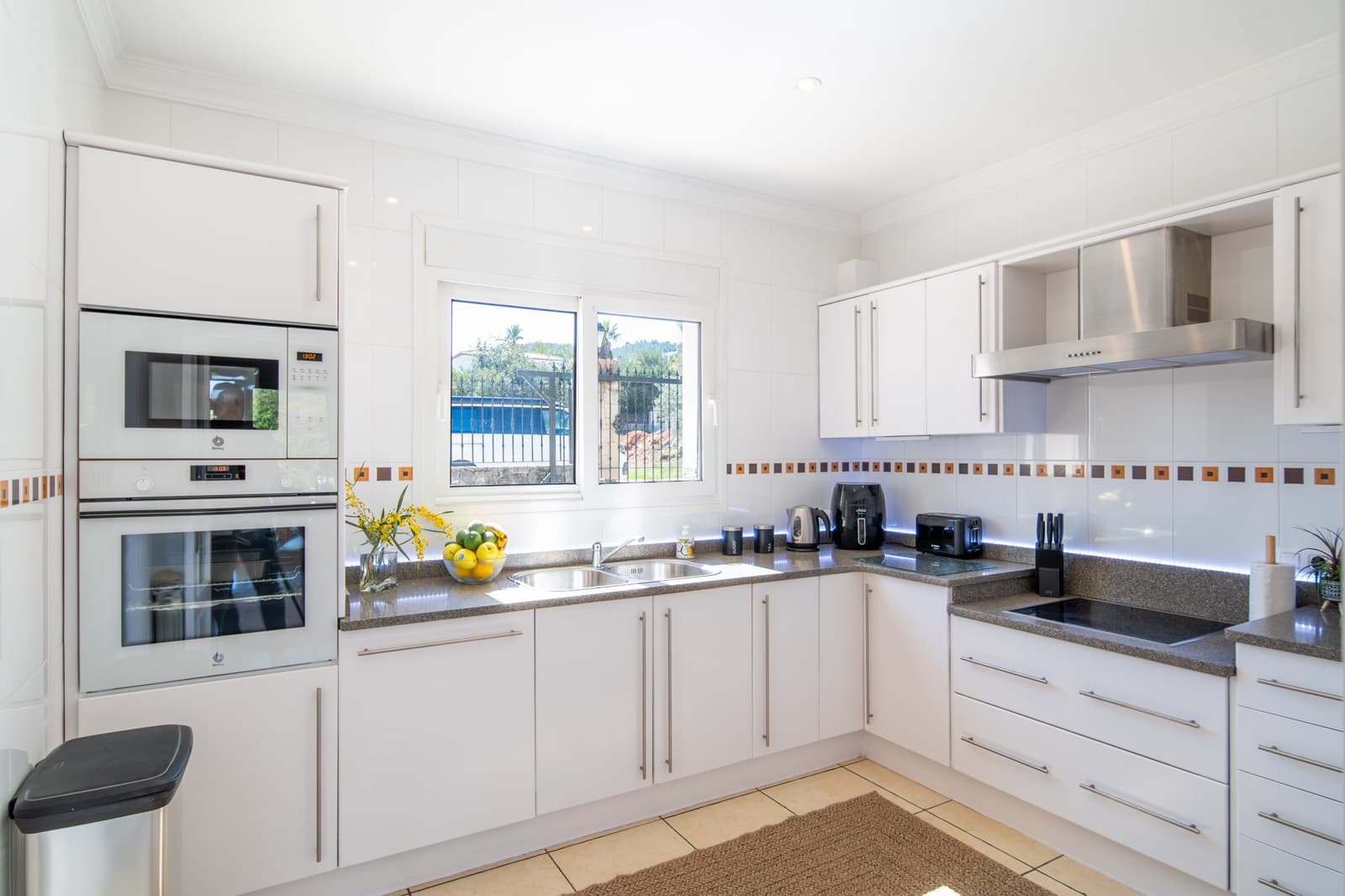 3 bedroom Villa for sale in Javea / Xabia with garage - € 949,000 (Ref: 9761004)