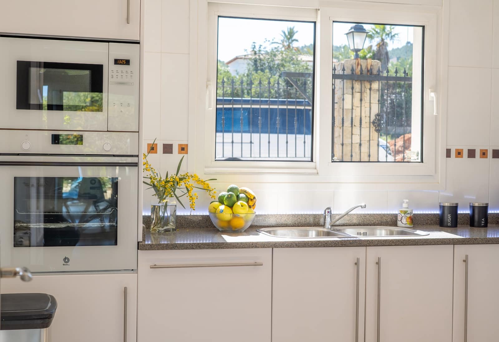 3 bedroom Villa for sale in Javea / Xabia with garage - € 949,000 (Ref: 9761004)