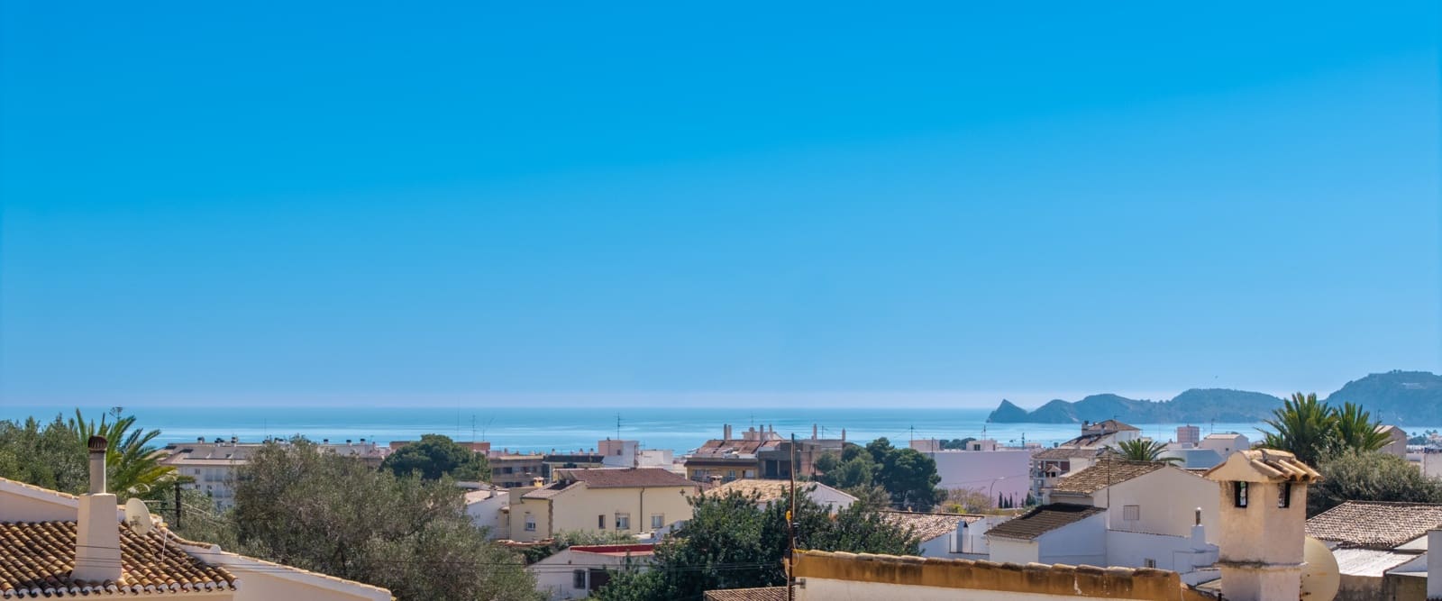 4 bedroom Villa for sale in Javea / Xabia with garage - € 895,000 (Ref: 9761005)