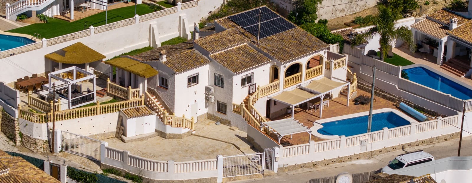 4 bedroom Villa for sale in Javea / Xabia with garage - € 895,000 (Ref: 9761005)