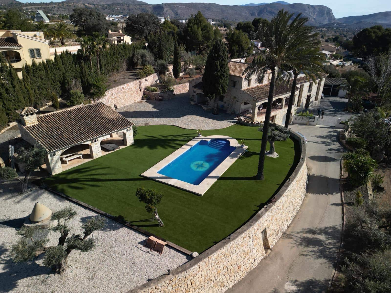 6 soveværelse Villa til salg i Benissa med swimmingpool garage - € 2.390.000 (Ref: 9761006)