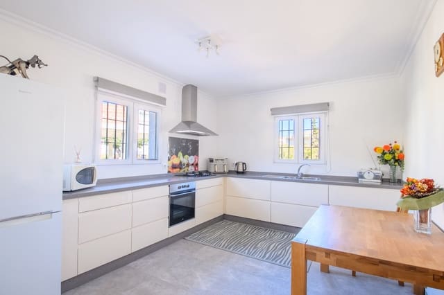 5 makuuhuone Huvila myytävänä paikassa Centro ciudad, Javea / Xàbia mukana 
autotalli - 840 000 € (Ref: 9765335)