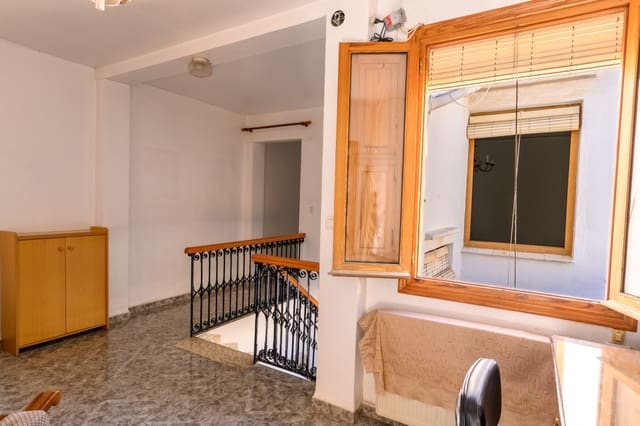 5 quarto Casa em Banda para venda em Teulada Pueblo, Teulada-Moraira - 290 000 € (Ref: 9787848)