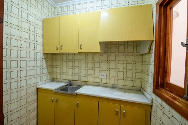 5 quarto Casa em Banda para venda em Teulada Pueblo, Teulada-Moraira - 290 000 € (Ref: 9787848)