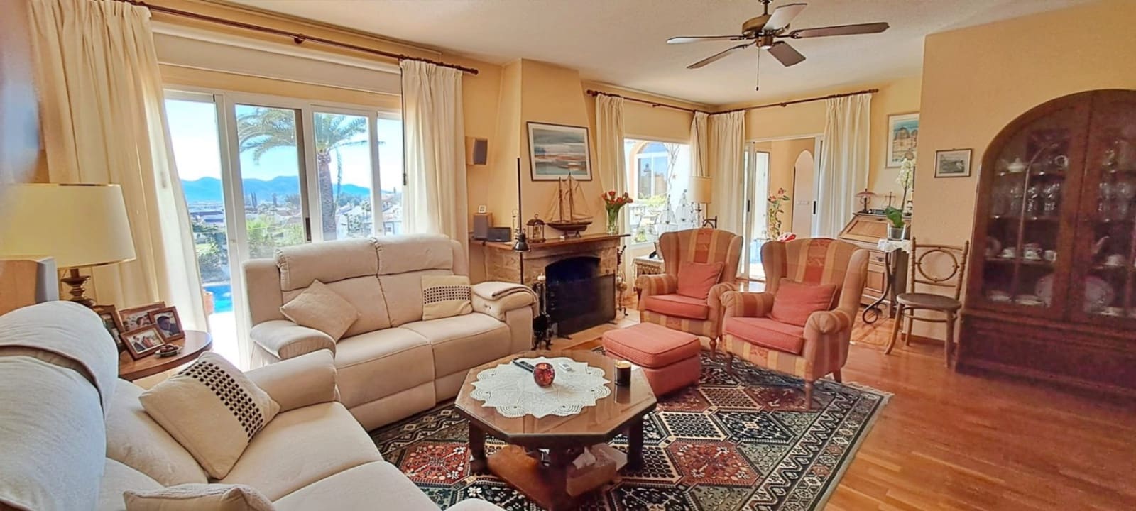 5 quarto Moradia para venda em Alfaz del Pi / L'Alfas del Pi com piscina garagem - 880 000 € (Ref: 9798434)