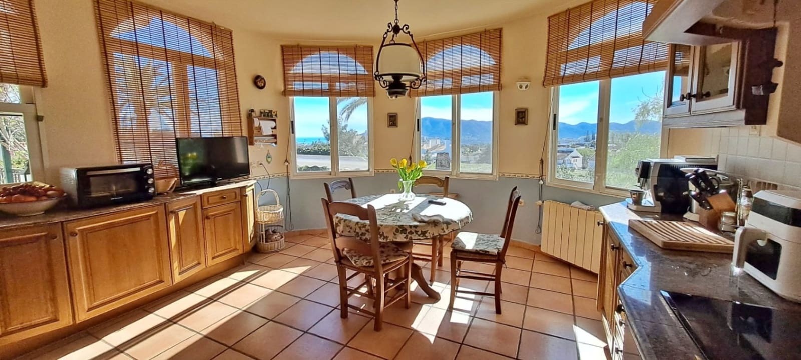 5 quarto Moradia para venda em Alfaz del Pi / L'Alfas del Pi com piscina garagem - 880 000 € (Ref: 9798434)