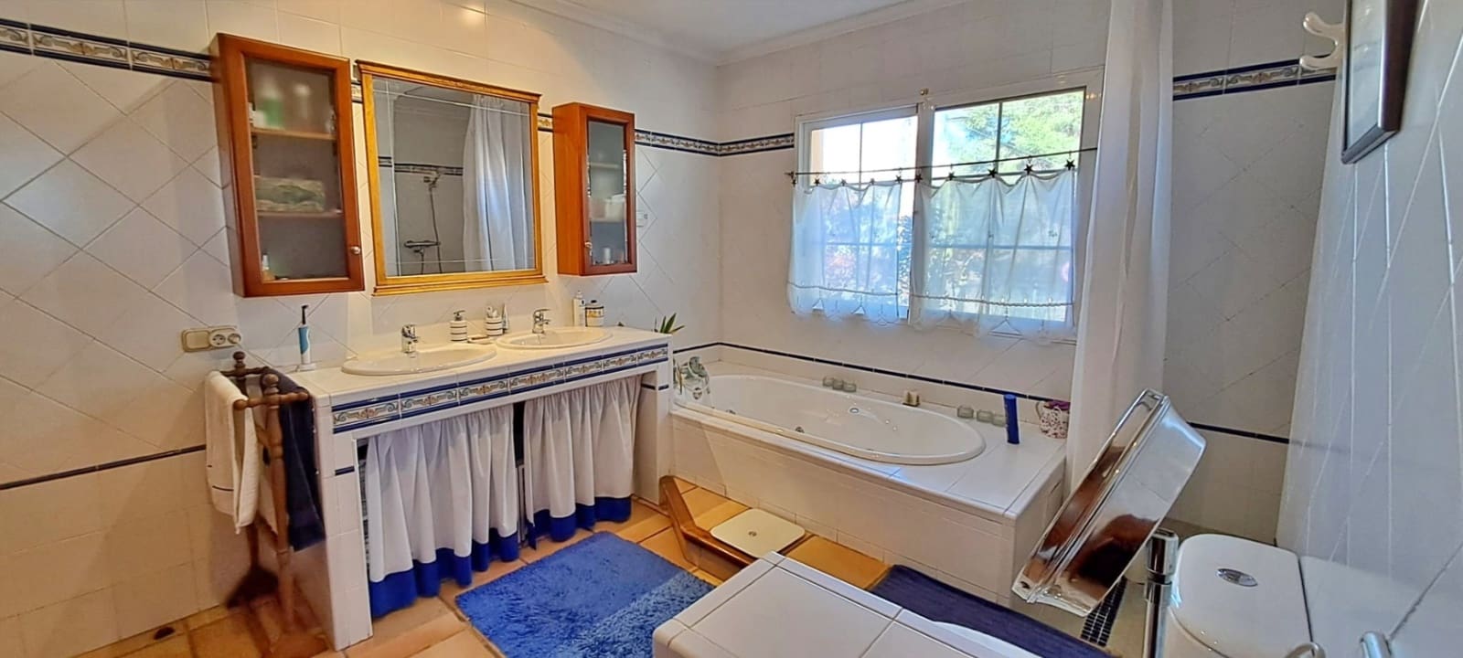 5 quarto Moradia para venda em Alfaz del Pi / L'Alfas del Pi com piscina garagem - 880 000 € (Ref: 9798434)