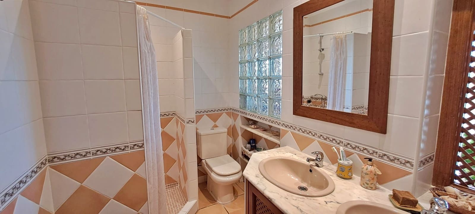 5 quarto Moradia para venda em Alfaz del Pi / L'Alfas del Pi com piscina garagem - 880 000 € (Ref: 9798434)