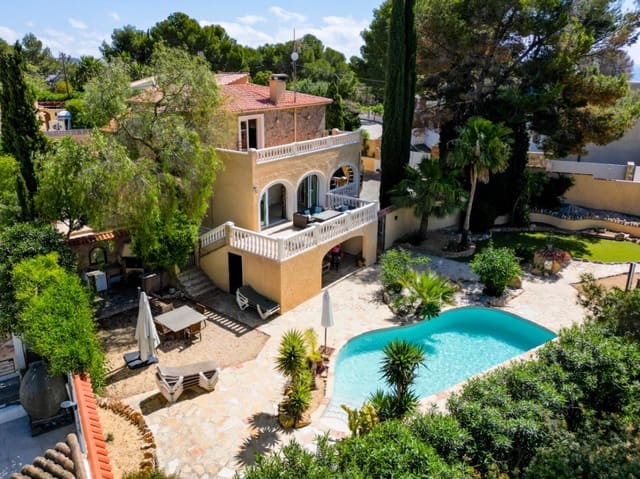 5 Zimmer Villa zu verkaufen in Benissa mit Pool Garage - 895.000 € (Ref: 9803783)