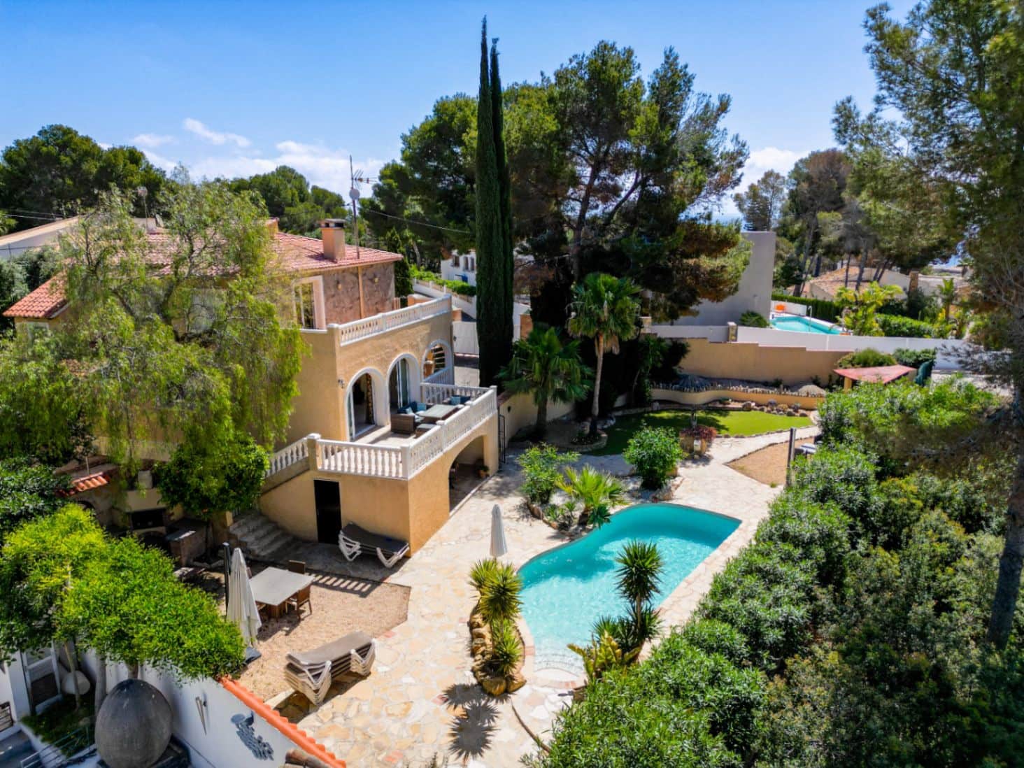 5 Zimmer Villa zu verkaufen in Benissa mit Pool Garage - 895.000 € (Ref: 9803783)