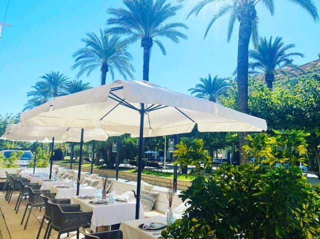 Ravintola/baari myytävänä paikassa Moraira, Teulada-Moraira - 275 000 € (Ref: 9805502)