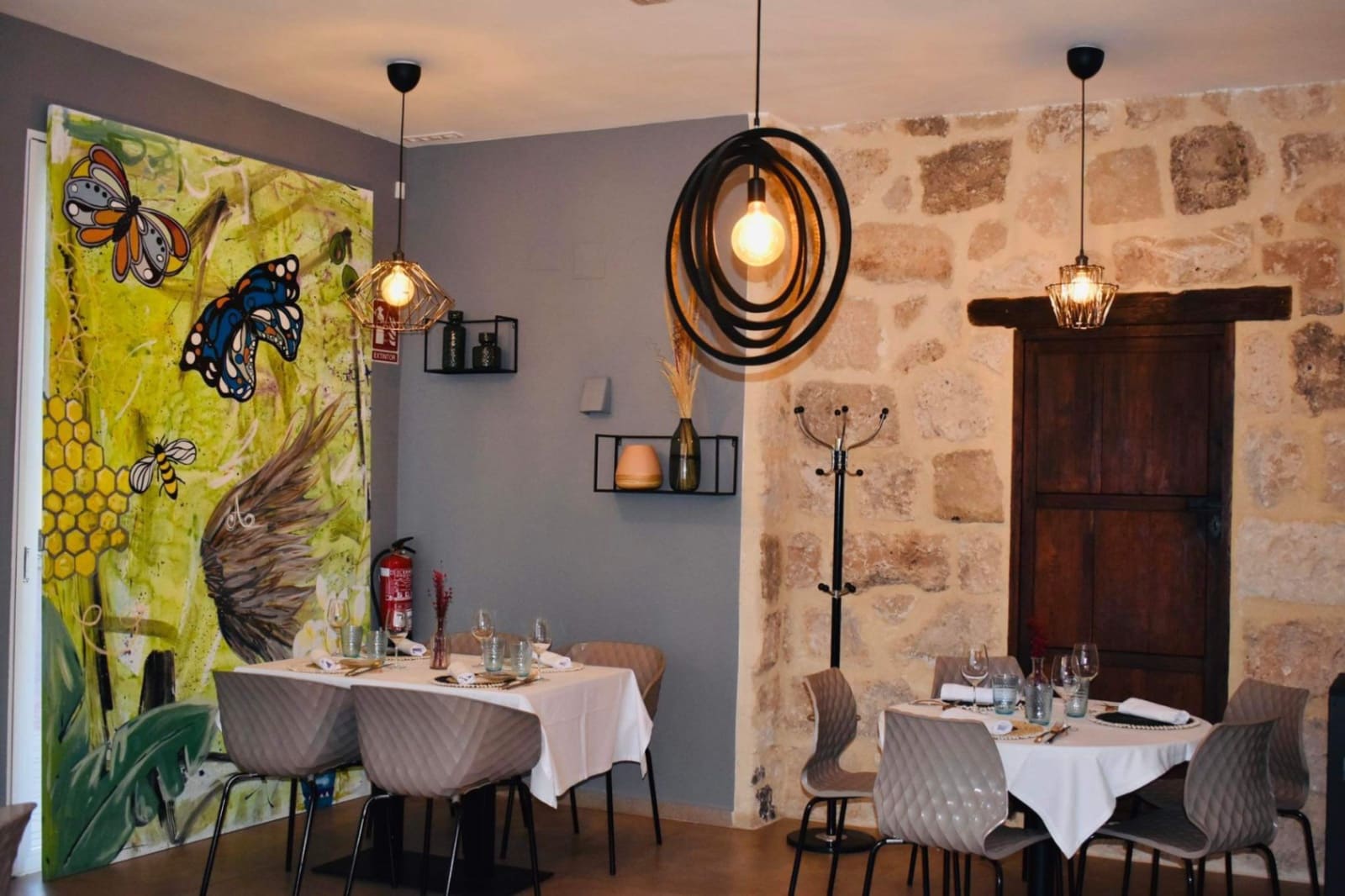 Ravintola/baari myytävänä paikassa Moraira - 275 000 € (Ref: 9805502)