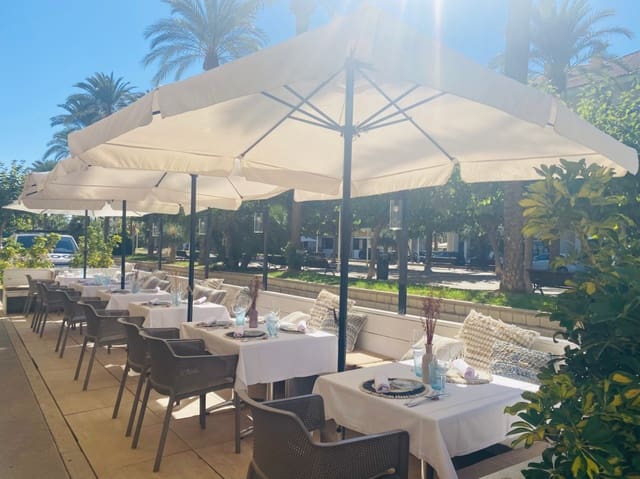 Ravintola/baari myytävänä paikassa Moraira, Teulada-Moraira - 275 000 € (Ref: 9805502)